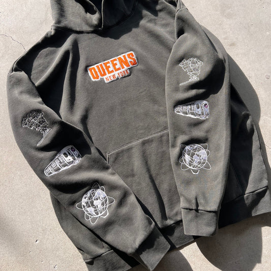 QUEENS NY Vintage Washed hoodie - Embroidered.